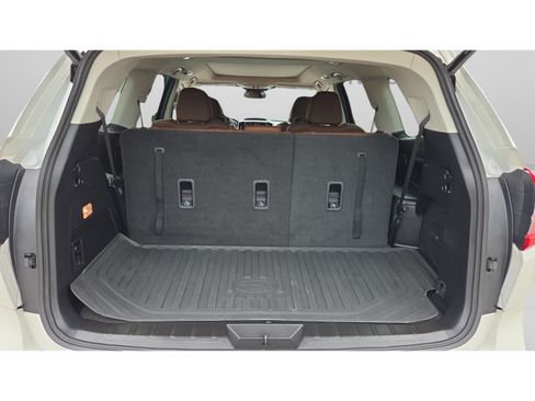 Used 2024 Subaru Ascent Touring AWD/4WD image 13