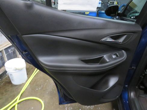 Used 2023 Buick Encore GX Essence w/ Experience Buick Package image 12