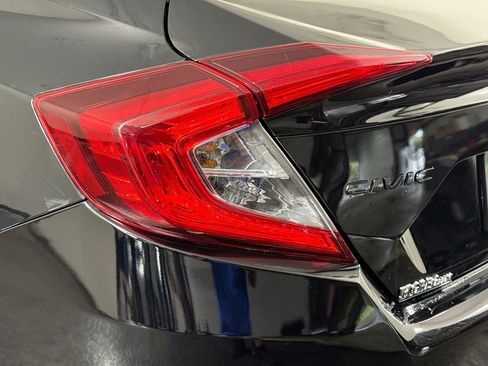 Used 2016 Honda Civic EX-L image 36