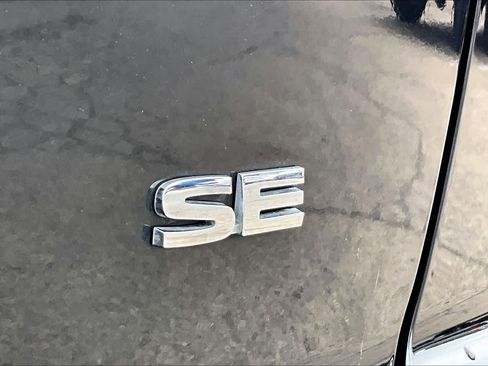 Used 2024 Mitsubishi Eclipse Cross SE AWD/4WD image 10