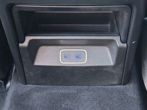 Used 2024 Mercedes-Benz GLE 450 GLE 450 image 21