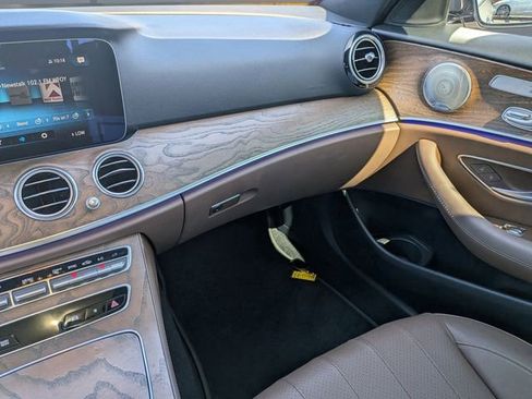 Used 2021 Mercedes-Benz E 450 4MATIC Sedan image 15
