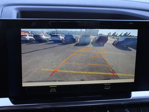 Used 2022 Chevrolet Silverado 1500 LT Trail Boss w/ Protection Package image 11