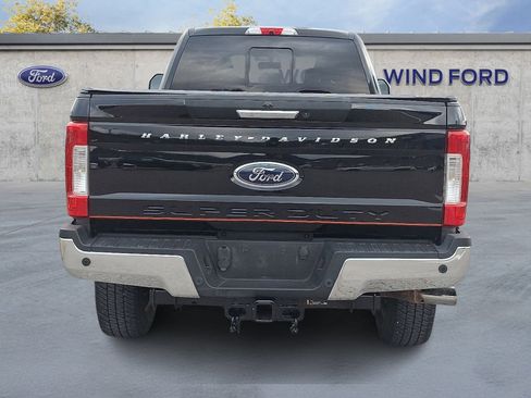 Used 2019 Ford F350 Lariat w/ Chrome Package image 5