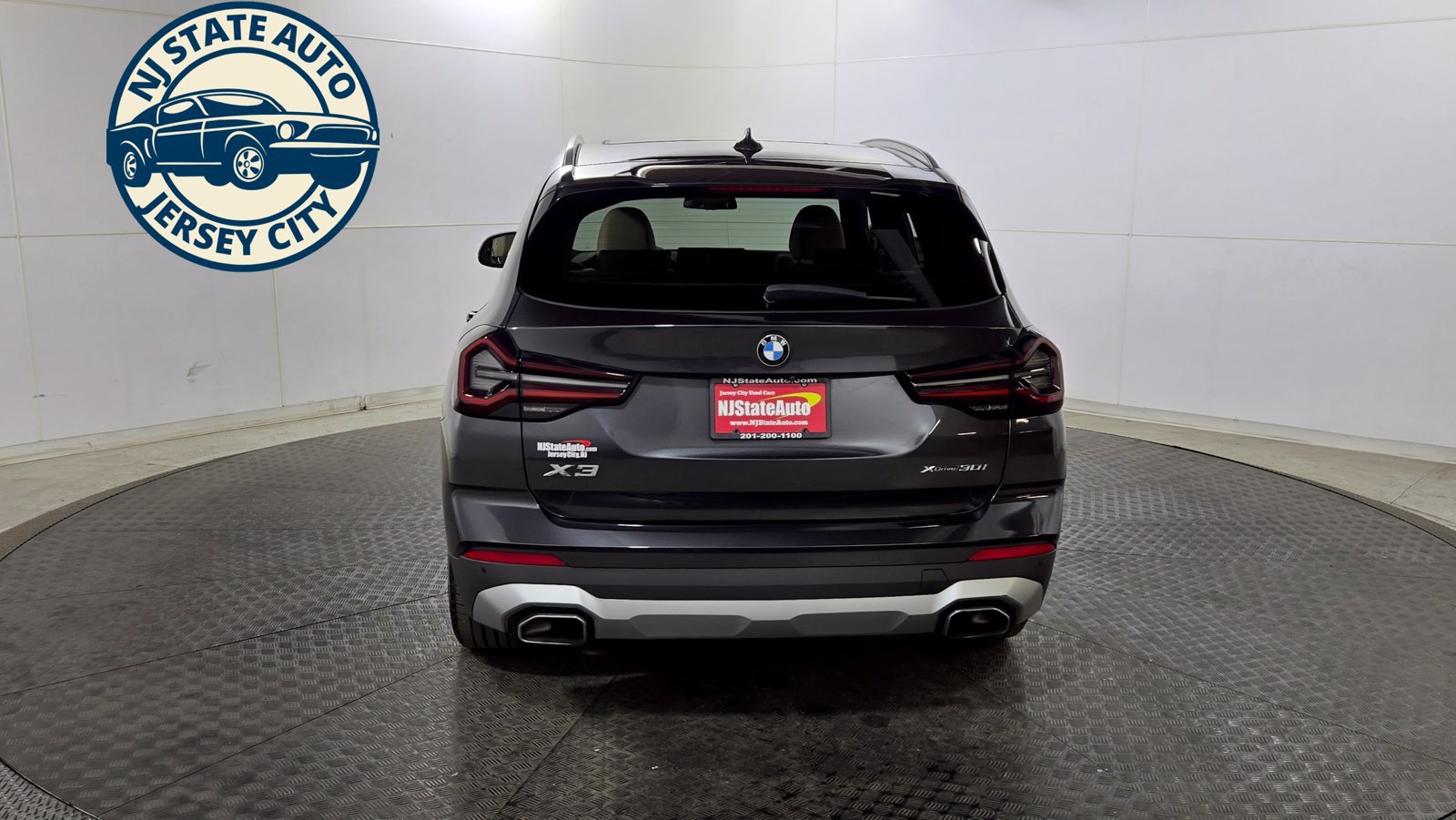 Used 2022 BMW X3 xDrive30i w/ Premium Package 2 AWD/4WD image 6