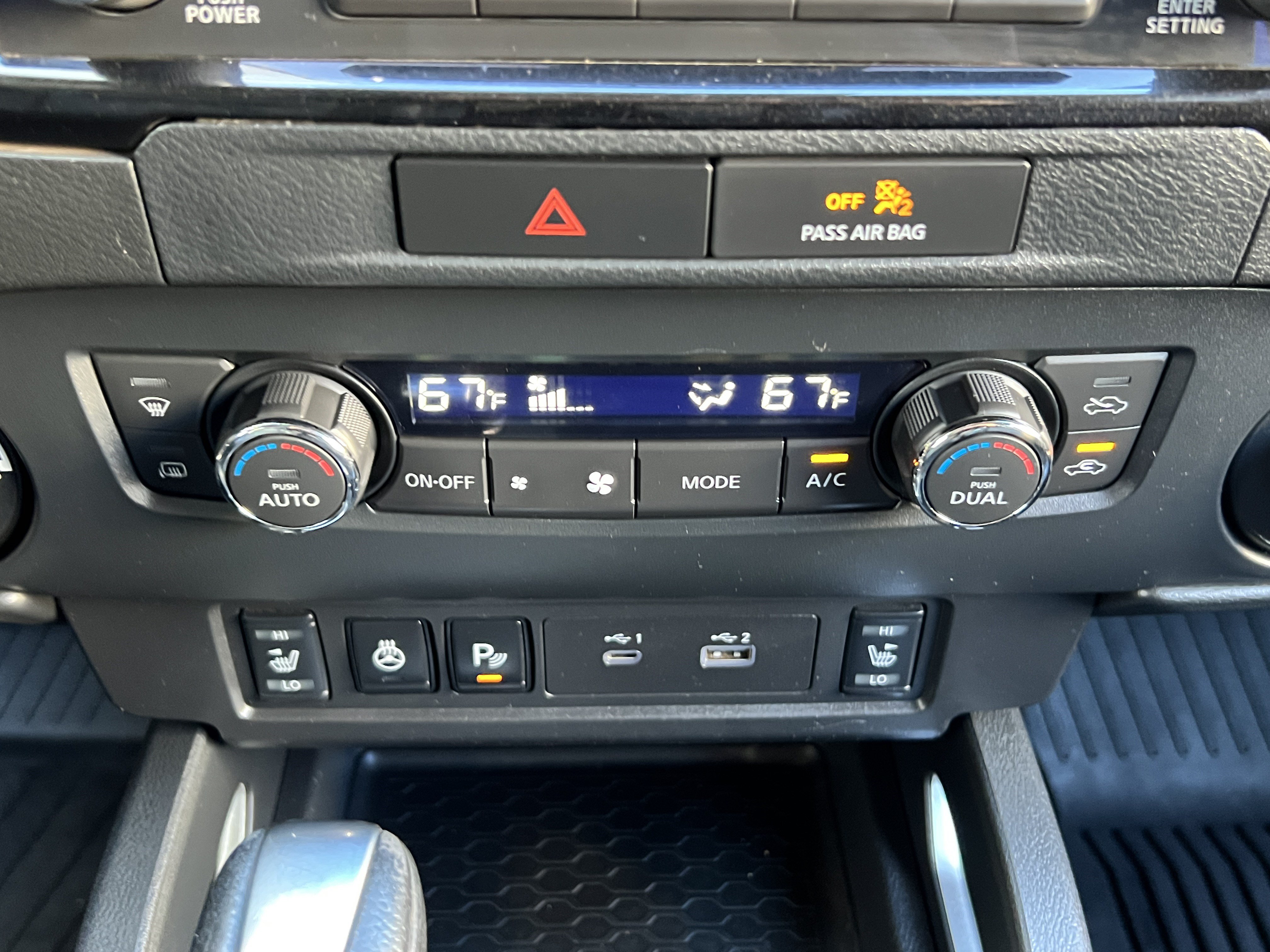 Used 2022 Nissan Frontier SV w/ SV Premium Package AWD/4WD image 26