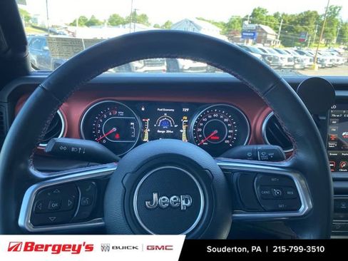 Used 2020 Jeep Gladiator Rubicon AWD/4WD image 13