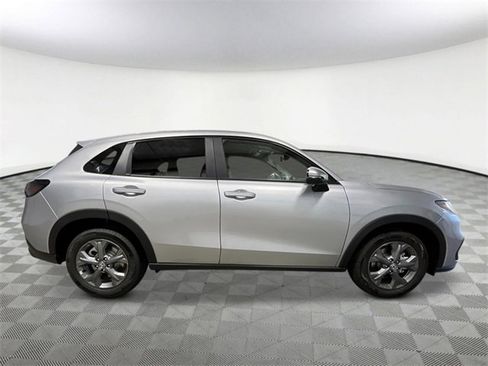 New 2026 Honda HR-V LX image 7