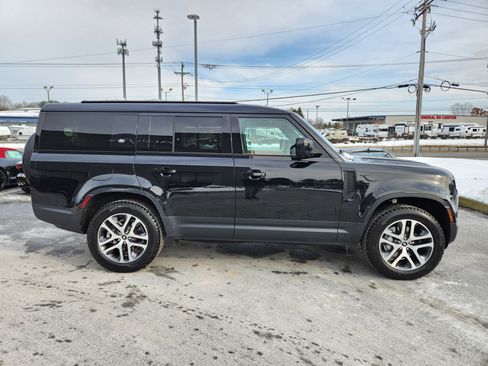 Certified 2024 Land Rover Defender 130 S image 6