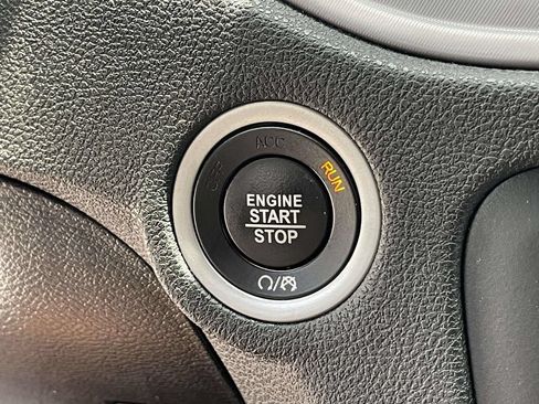 Used 2023 Dodge Charger R/T w/ Technology Group RWD image 31