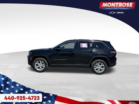 Used 2024 Jeep Grand Cherokee Limited AWD/4WD image 2