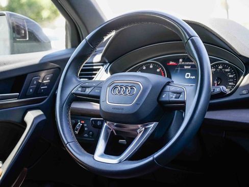 Used 2023 Audi Q5 2.0T Premium w/ Convenience Package AWD/4WD image 15