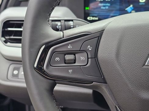 New 2027 Chevrolet Bolt LT w/ Comfort Package FWD image 26