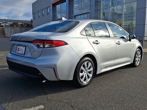 Certified 2026 Toyota Corolla LE image 6