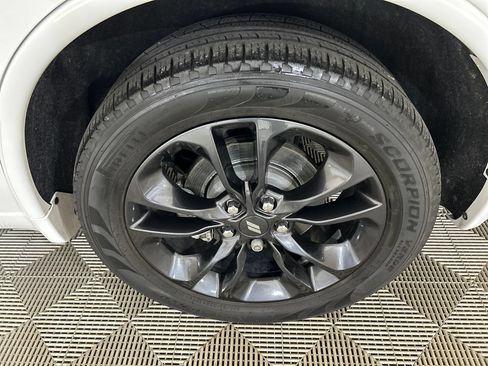 Used 2023 Dodge Durango R/T RWD image 10