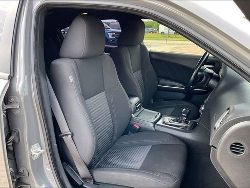 Certified 2023 Dodge Charger SXT RWD image 29