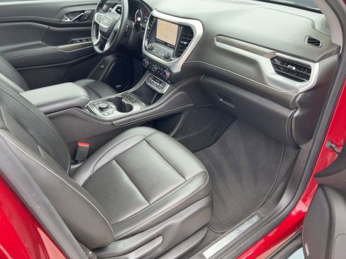 Certified 2023 GMC Acadia SLT image 31