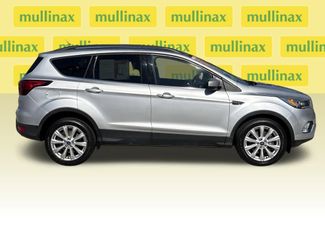 Used 2019 Ford Escape SEL video 2