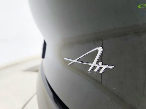 Used 2024 Lucid Air Pure RWD image 17