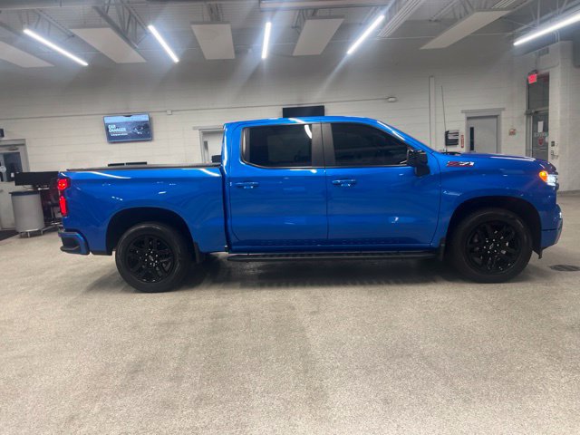 Used 2025 Chevrolet Silverado 1500 RST AWD/4WD image 4