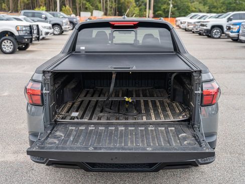 Used 2024 Hyundai Santa Cruz Night image 18