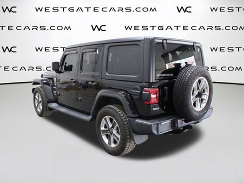 Used 2019 Jeep Wrangler Unlimited Sahara image 4