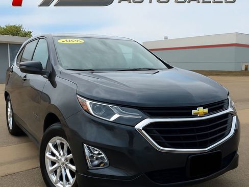 Used 2020 Chevrolet Equinox LS image 1