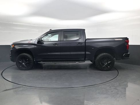Used 2022 Chevrolet Silverado 1500 LT Trail Boss w/ LT Trail Boss Premium Package AWD/4WD image 6