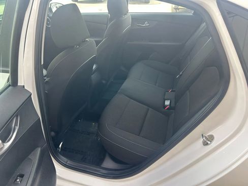 Used 2021 Kia Forte LXS image 14