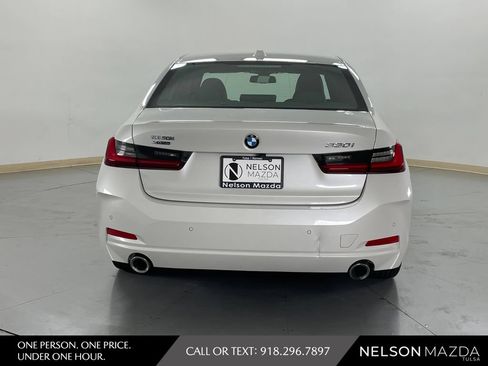 Used 2024 BMW 330i xDrive Sedan AWD/4WD image 7