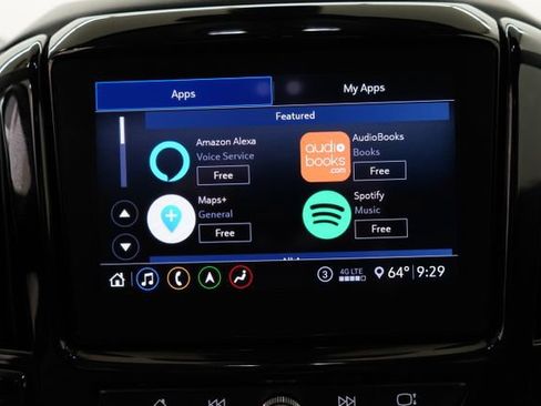 Used 2020 Chevrolet Traverse RS image 39