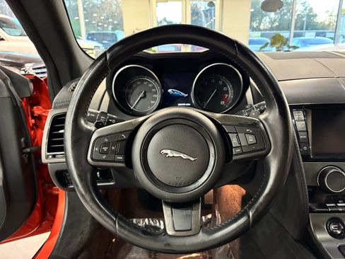 Used 2014 Jaguar F-TYPE Convertible image 16