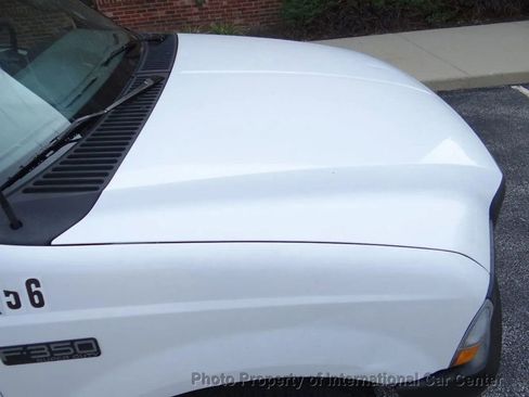Used 2004 Ford F350 2WD Regular Cab Super Duty image 18