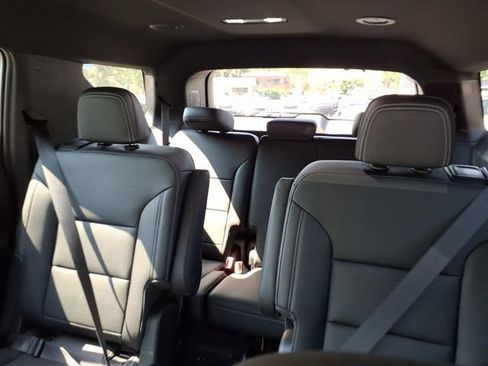 New 2026 Chevrolet Traverse LT image 20