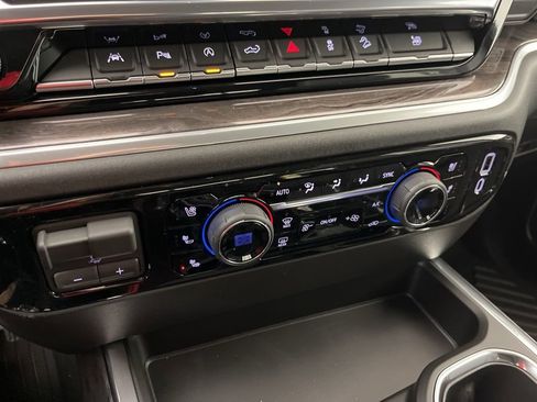 New 2026 Chevrolet Silverado 1500 LTZ AWD/4WD image 30