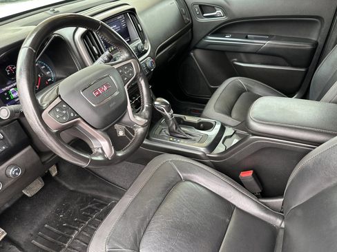 Used 2022 GMC Canyon AT4 w/ Driver Alert Package AWD/4WD image 10