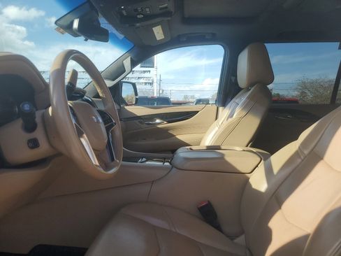 Used 2018 Cadillac Escalade ESV Platinum image 8