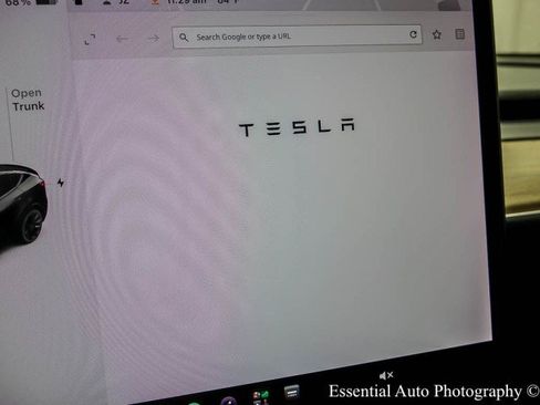 Used 2021 Tesla Model Y Long Range AWD/4WD image 26