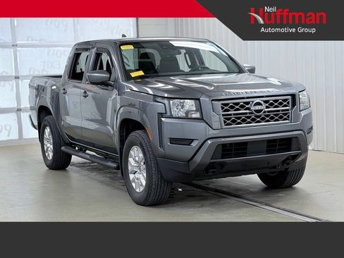 Used 2022 Nissan Frontier SV AWD/4WD image 1
