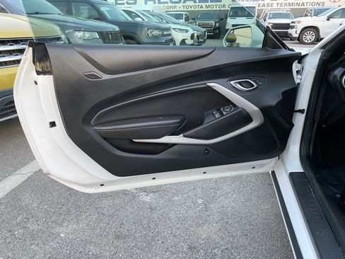Used 2019 Chevrolet Camaro LT image 20