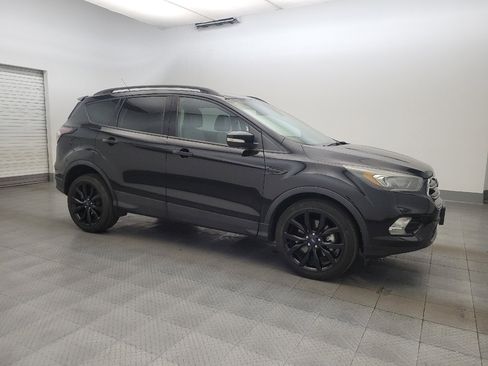 Used 2017 Ford Escape Titanium FWD image 11