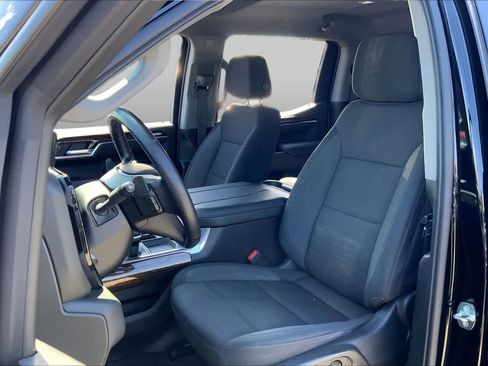 Used 2023 GMC Sierra 1500 Elevation AWD/4WD image 9