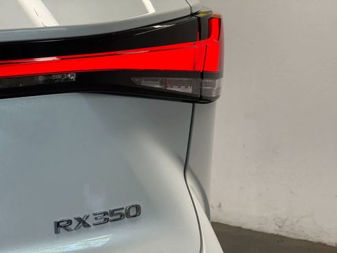 Used 2023 Lexus RX 350 Premium Plus w/ Cold Area Package FWD image 11