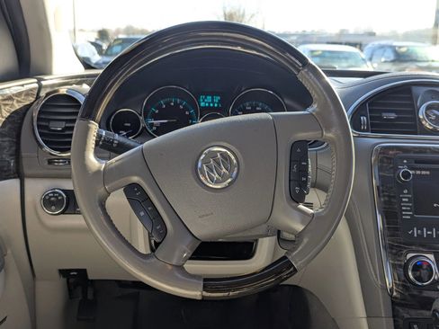 Used 2013 Buick Enclave Premium image 23