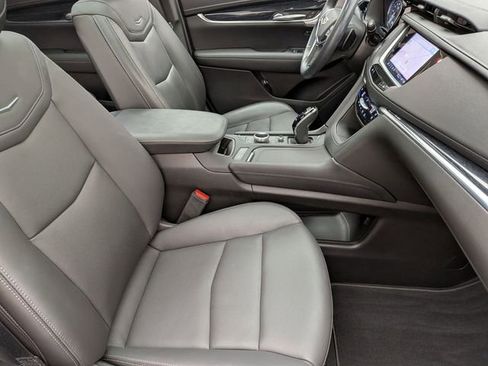 Certified 2023 Cadillac XT5 Premium Luxury w/ Technology Package AWD/4WD image 27