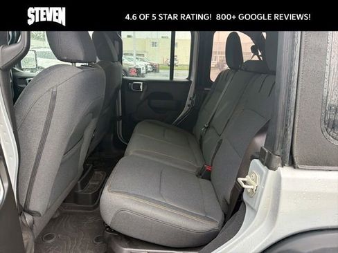 Used 2024 Jeep Wrangler Unlimited AWD/4WD image 13