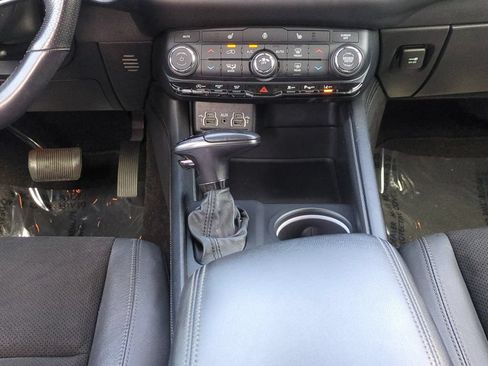 Used 2022 Dodge Durango GT RWD image 21
