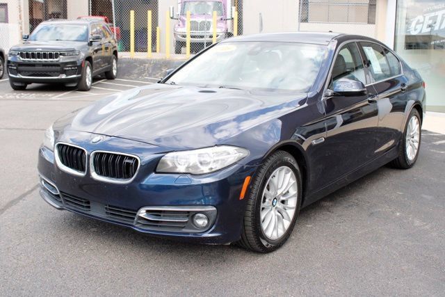Used 2016 BMW 528i xDrive Sedan AWD/4WD image 7