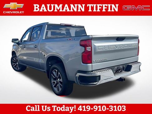 Used 2024 Chevrolet Silverado 1500 LT AWD/4WD image 11