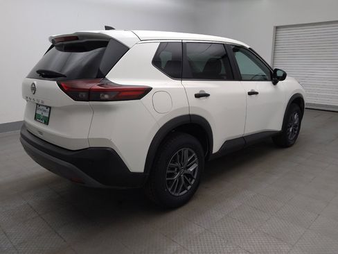 Used 2023 Nissan Rogue S FWD image 9